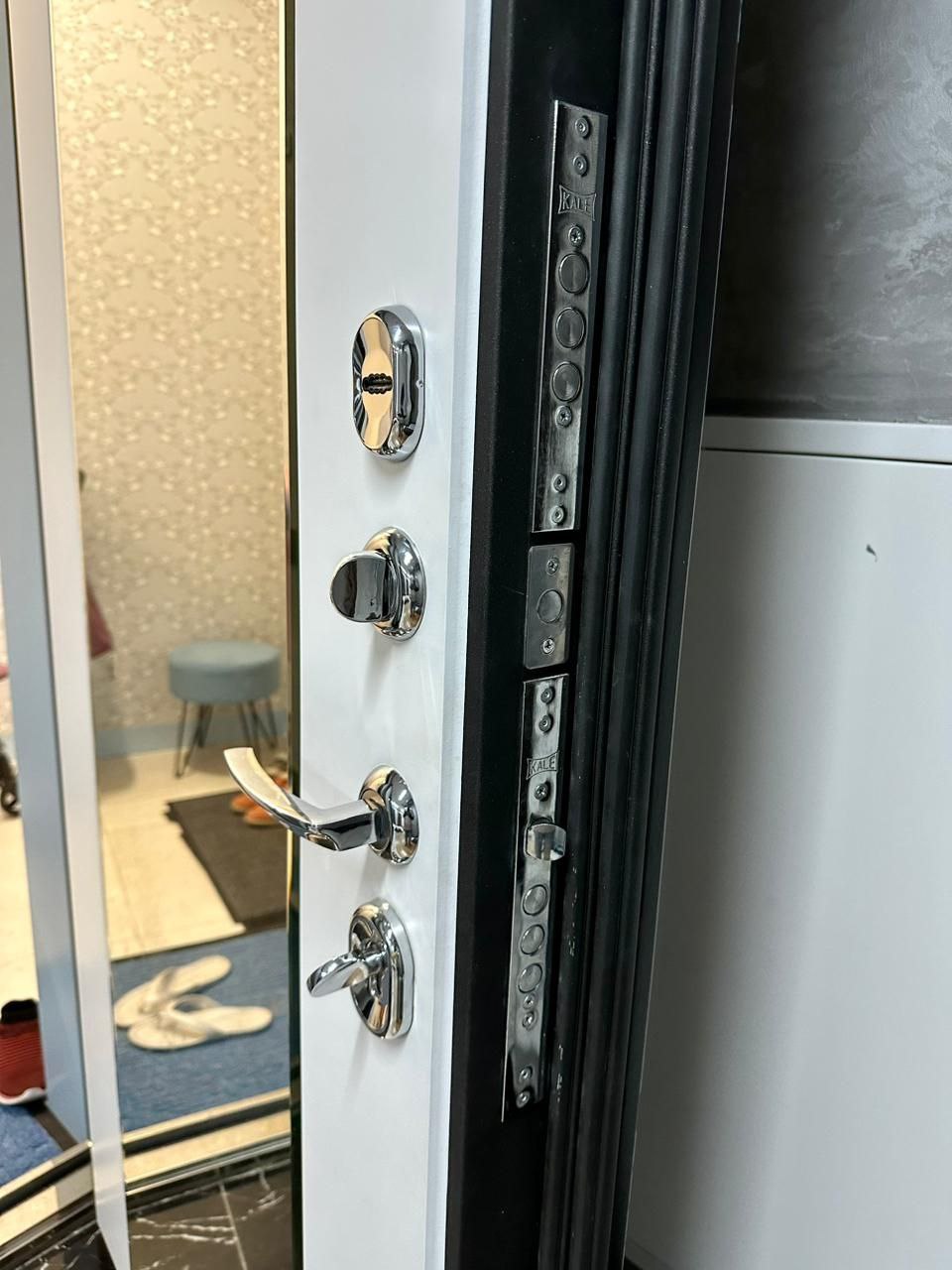 Открыть замок